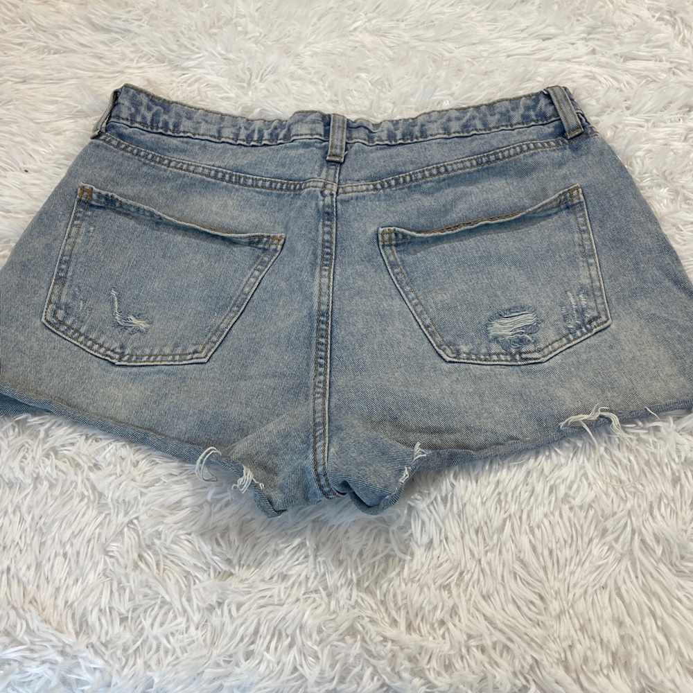Wild Fable Light Blue Jean Shorts WOMENS SIZE 10. Super high rise cut off shorts - Picture 8 of 8